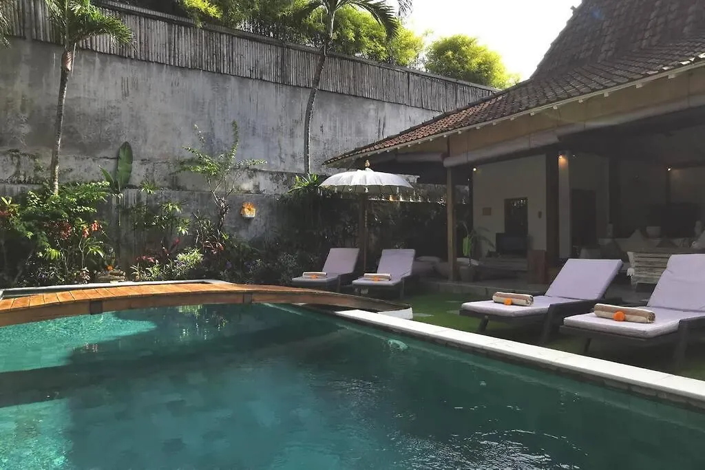 Villa Joglo Oberoi Seminyak Beautiful 4Br Villa Prime Location אינדונזיה