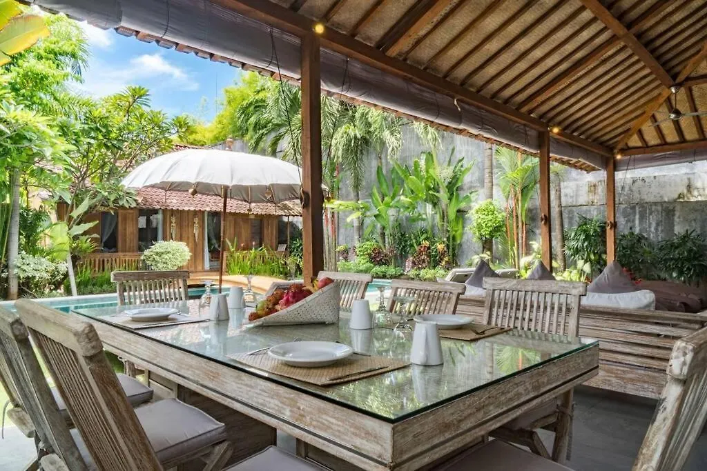 Villa Joglo Oberoi Seminyak Beautiful 4Br Villa Prime Location אינדונזיה