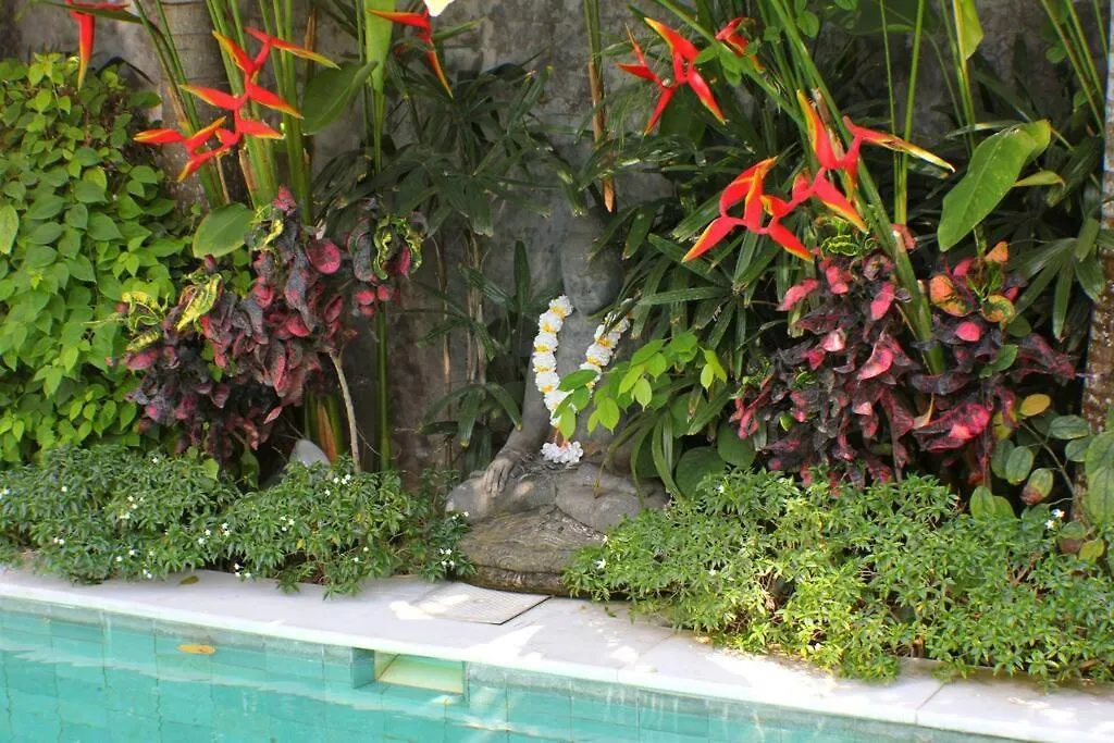 Villa Joglo Oberoi Seminyak Beautiful 4Br Villa Prime Location